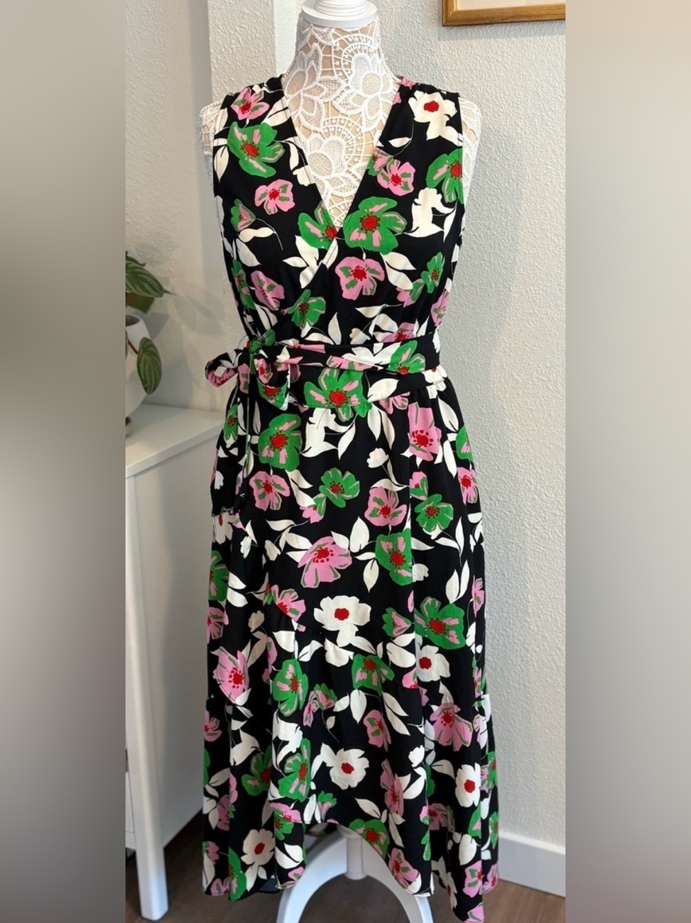 NWT Who What Wear Flowy Black, green and pink Floral Wrap Dress- size M
